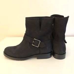 Frye Natalie Short Engineer Boots Size 6.5 NEW